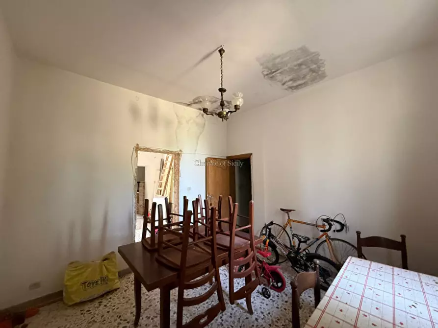 Immagine 33 di Casa indipendente in vendita  a Modica