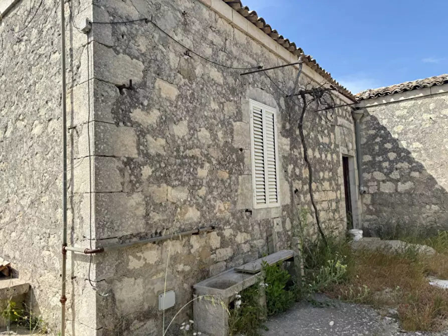 Immagine 52 di Casa indipendente in vendita  a Modica