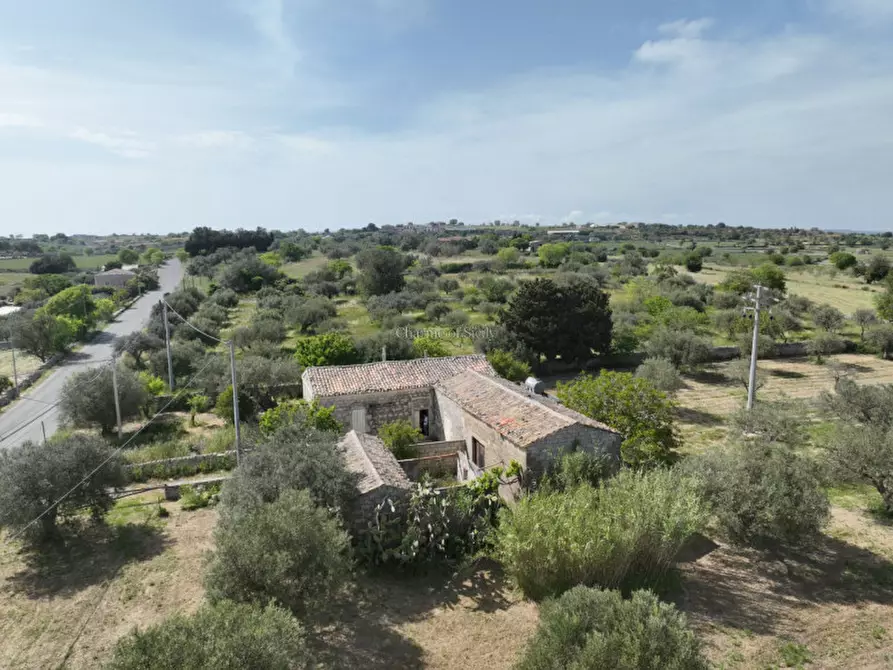 Immagine 60 di Casa indipendente in vendita  a Modica