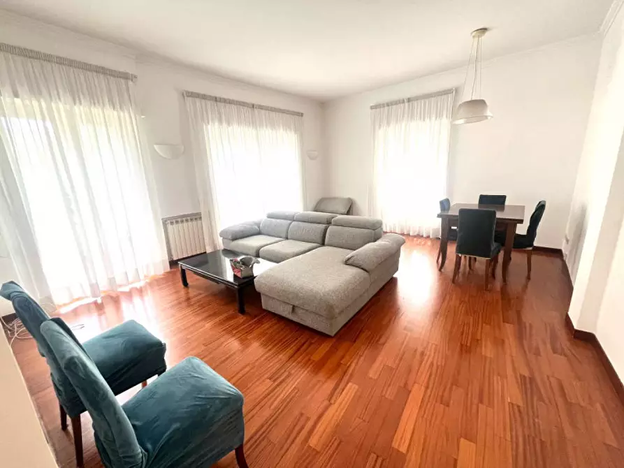 Immagine 1 di Appartamento in affitto  in va raffaele capelli a Roma