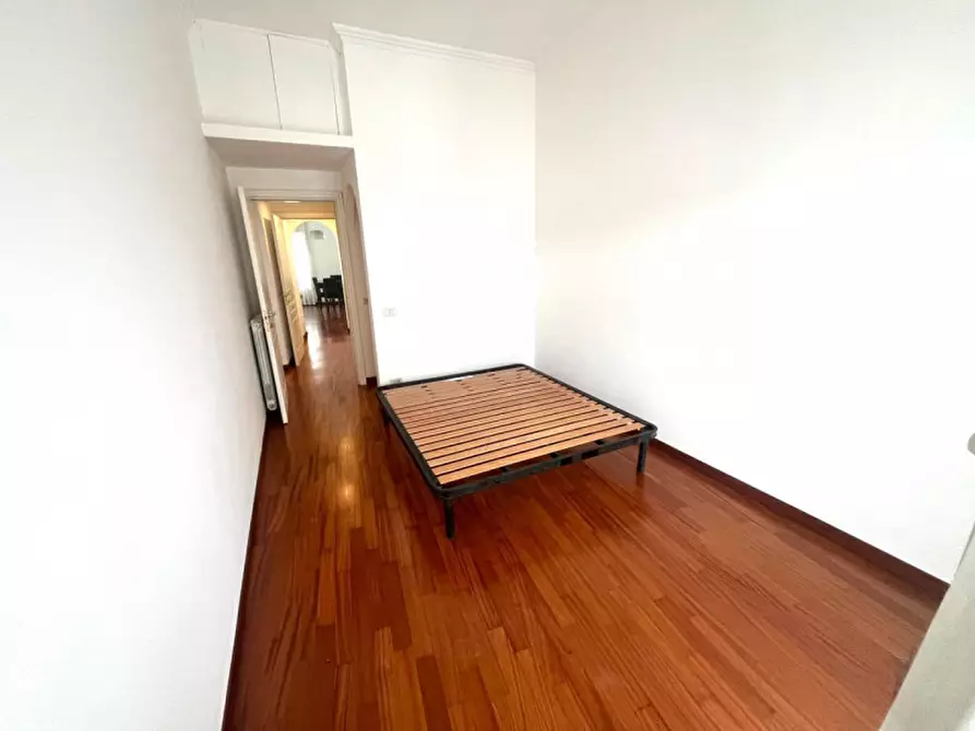 Immagine 8 di Appartamento in affitto  in va raffaele capelli a Roma