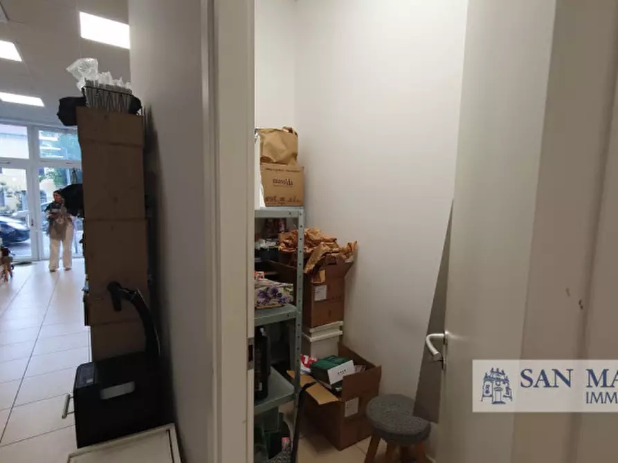 Immagine 3 di Negozio in affitto  in Viale San Lazzaro 127 a Vicenza