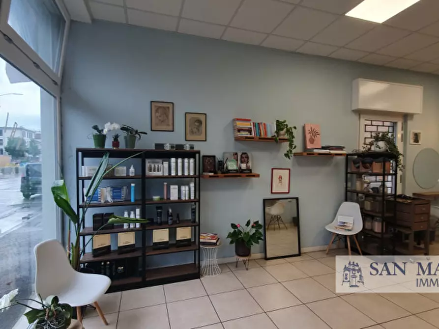 Immagine 6 di Negozio in affitto  in Viale San Lazzaro 127 a Vicenza