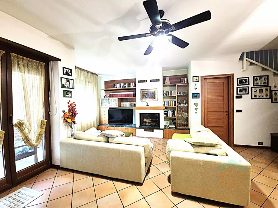 Immagine 2 di Villetta a schiera in vendita  in vi 2 giugno 24 a Staranzano