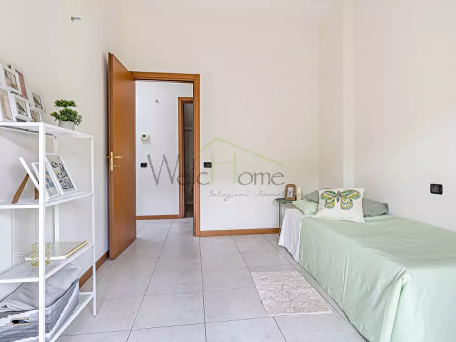 Immagine 16 di Appartamento in vendita  in Via Matteotti a Lipomo
