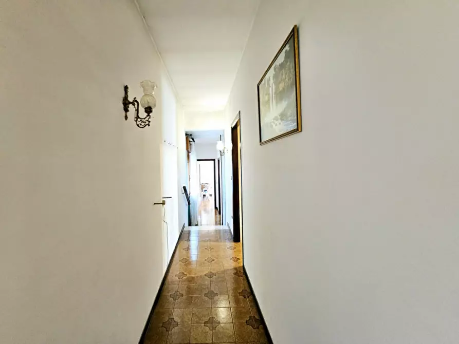 Immagine 18 di Villetta a schiera in vendita  in VIA VALGRANDE a Sant'urbano