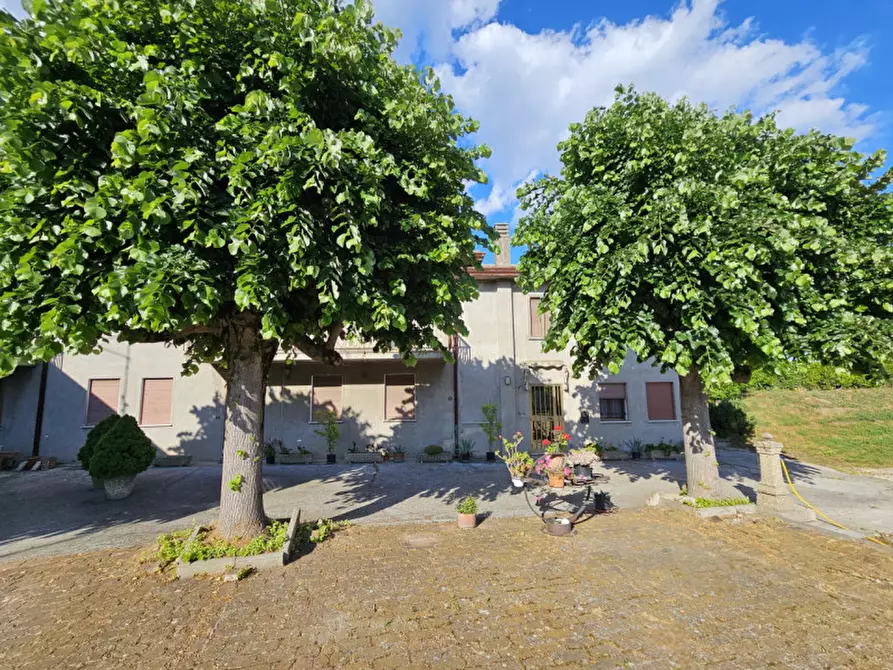 Immagine 19 di Villetta a schiera in vendita  in VIA VALGRANDE a Sant'urbano