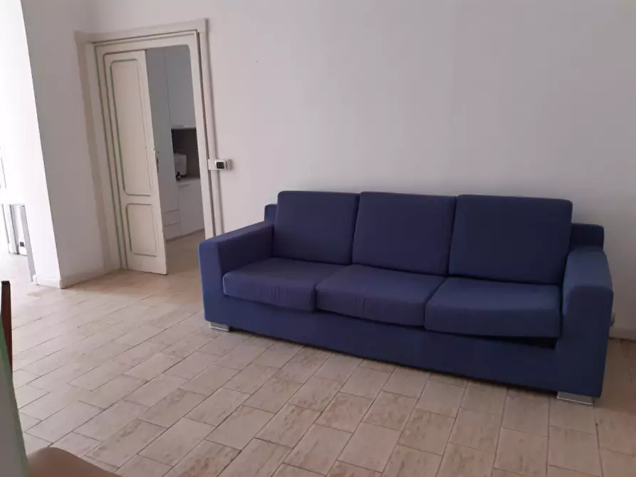 Immagine 9 di Camera in affitto  in VIA CARRADORI 8 a Macerata