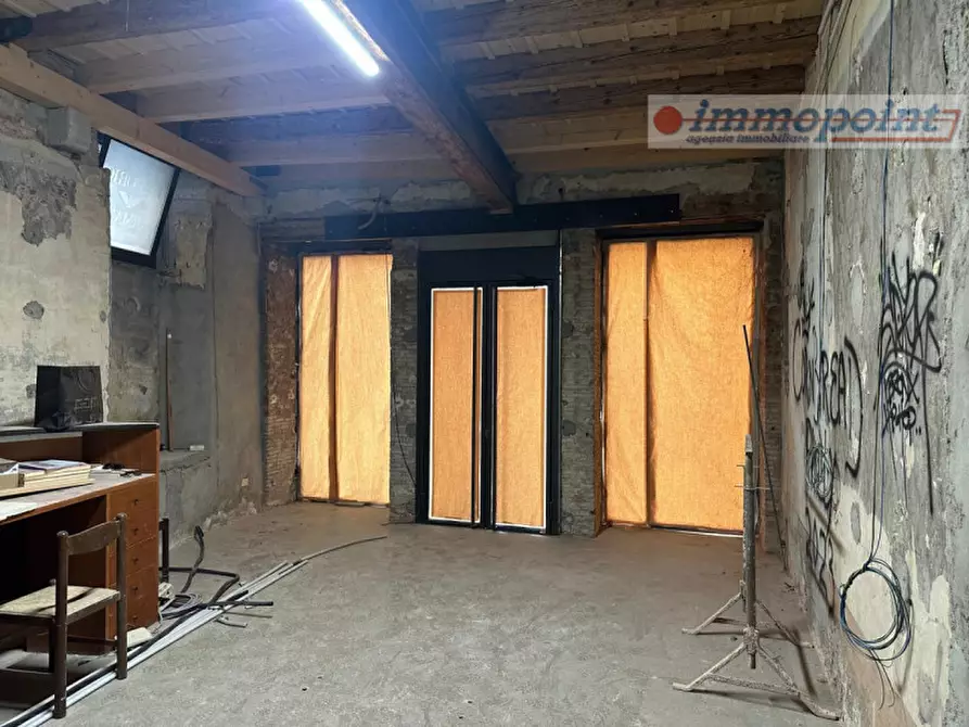 Immagine 4 di Negozio in affitto  in Via Ferracina a Bassano Del Grappa