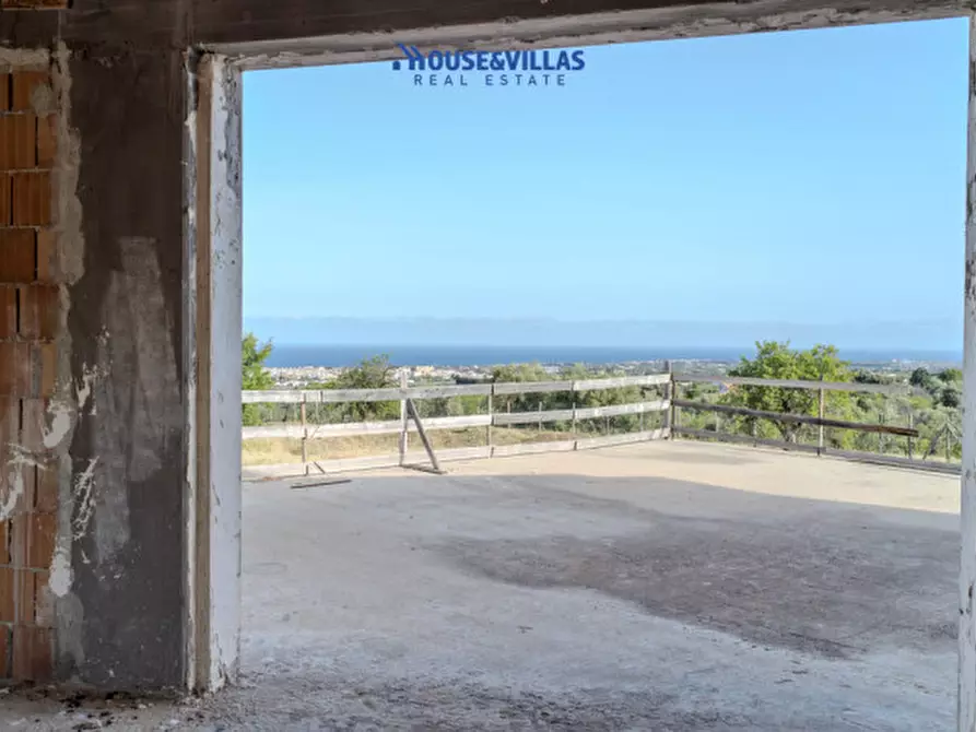 Immagine 15 di Villa in vendita  in via tavolacci a Avola