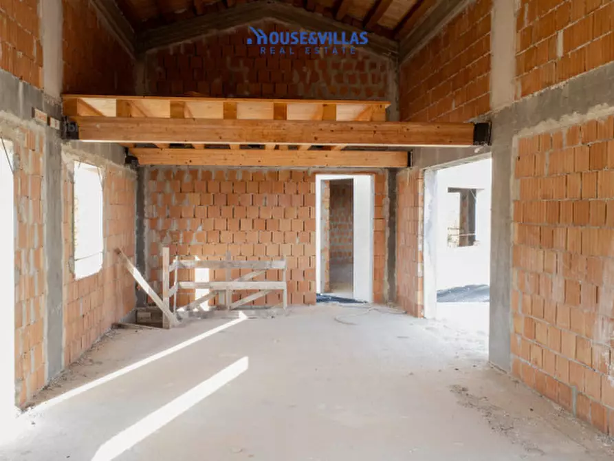 Immagine 17 di Villa in vendita  in via tavolacci a Avola