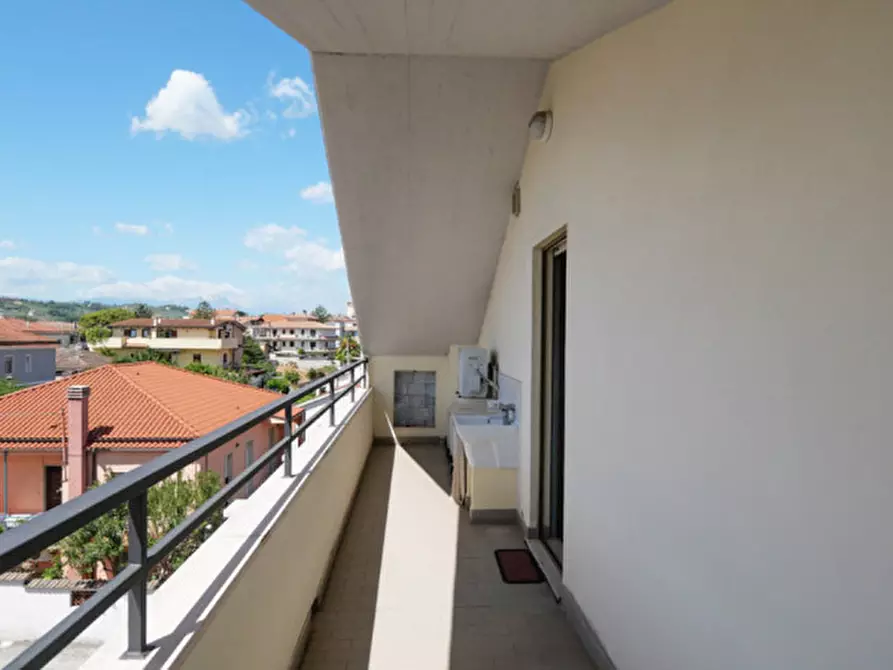 Immagine 32 di Appartamento in vendita  in Via Monti Della Laga a Pescara