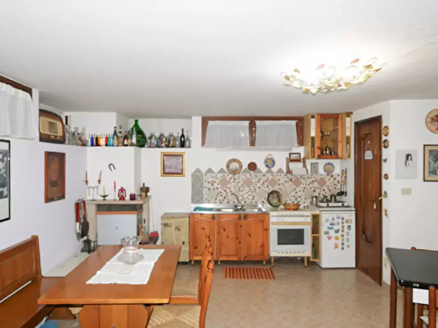 Immagine 33 di Appartamento in vendita  in Via Monti Della Laga a Pescara