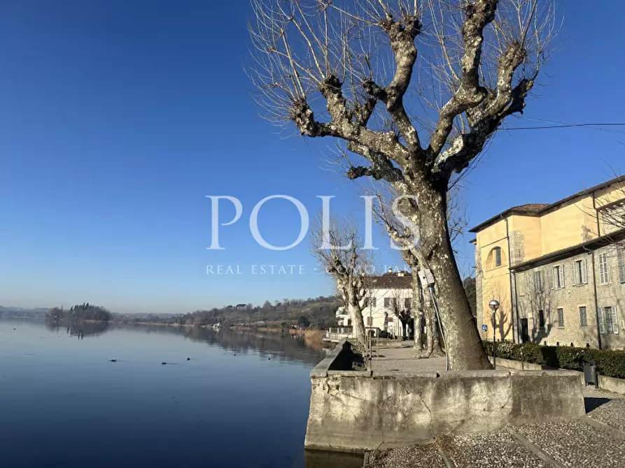 Immagine 10 di Appartamento in vendita  in VIA GARIBALDI 2 a Pusiano