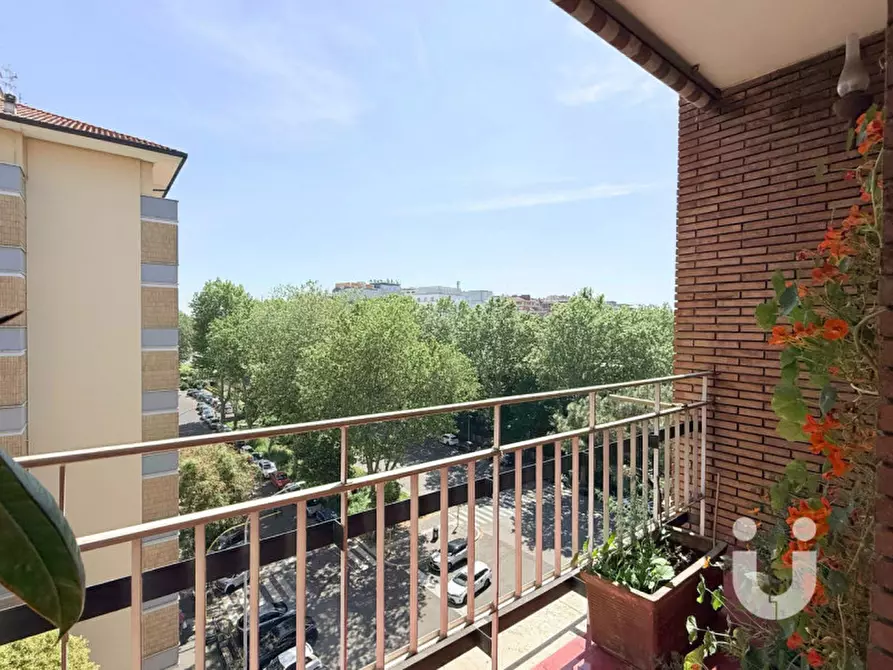 Immagine 3 di Appartamento in vendita  in Circonvallazione Ostiense a Roma