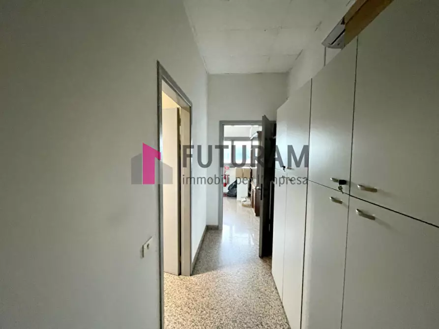 Immagine 6 di Capannone industriale in affitto  in VIA ROMA 1 a Fosso'