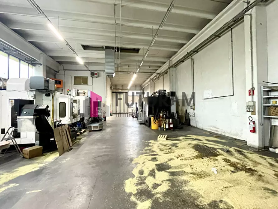 Immagine 13 di Capannone industriale in affitto  in VIA ROMA 1 a Fosso'