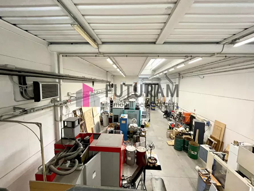 Immagine 3 di Capannone industriale in affitto  in VIA ROMA 1 a Fosso'