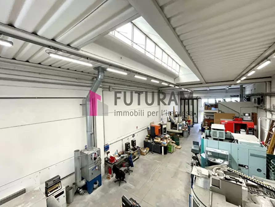Immagine 9 di Capannone industriale in affitto  in VIA ROMA 1 a Fosso'
