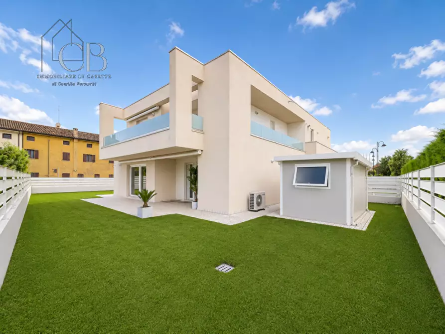 Immagine 1 di Casa bifamiliare in vendita  a Albignasego