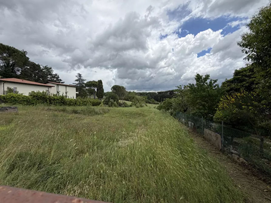 Immagine 3 di Terreno in vendita  a Perugia