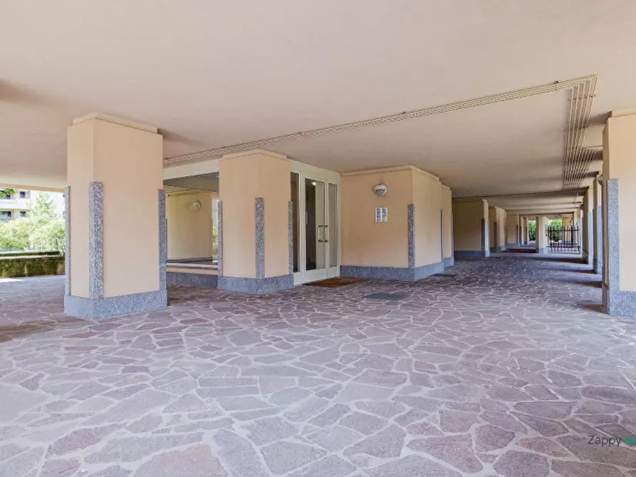 Immagine 35 di Appartamento in affitto  in Via Luigi Calori, 25 a Locate Di Triulzi
