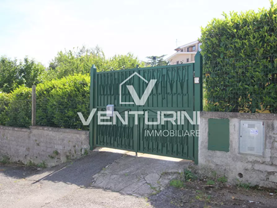 Immagine 17 di Terreno in vendita  in Via Formigara, 45 a Roma
