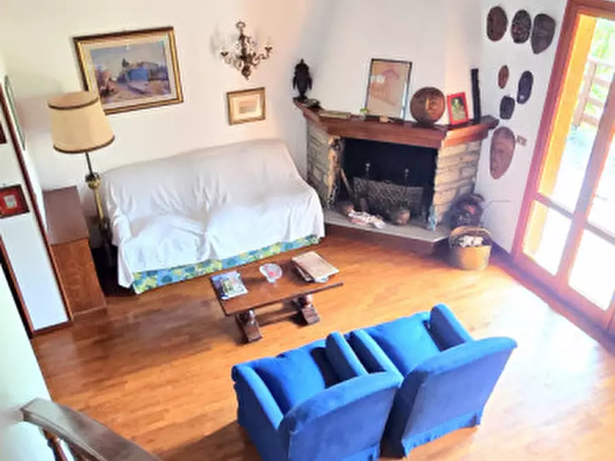 Immagine 10 di Casa indipendente in vendita  in Via Brusia a Portico E San Benedetto