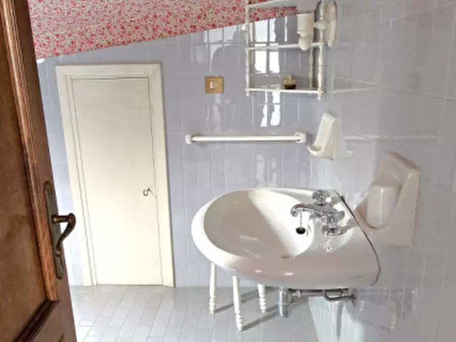 Immagine 35 di Casa indipendente in vendita  in Via Brusia a Portico E San Benedetto