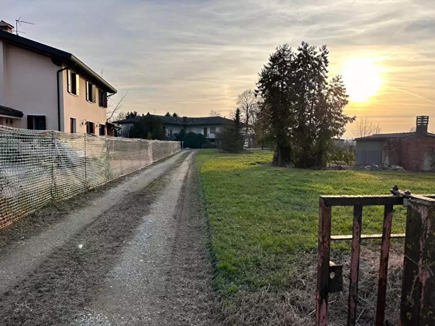 Immagine 2 di Terreno in vendita  in Via Torino a Albignasego