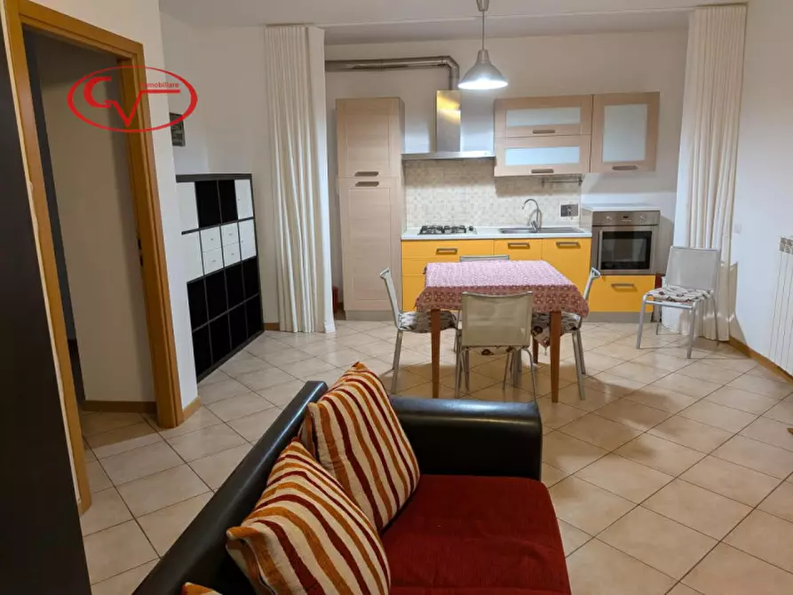 Immagine 1 di Appartamento in affitto  in via veneto a Terranuova Bracciolini