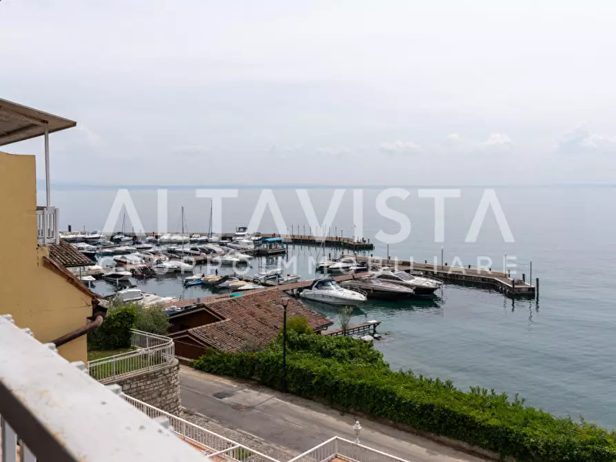 Immagine 36 di Appartamento in vendita  in Via Ludovico Ariosto a Manerba Del Garda