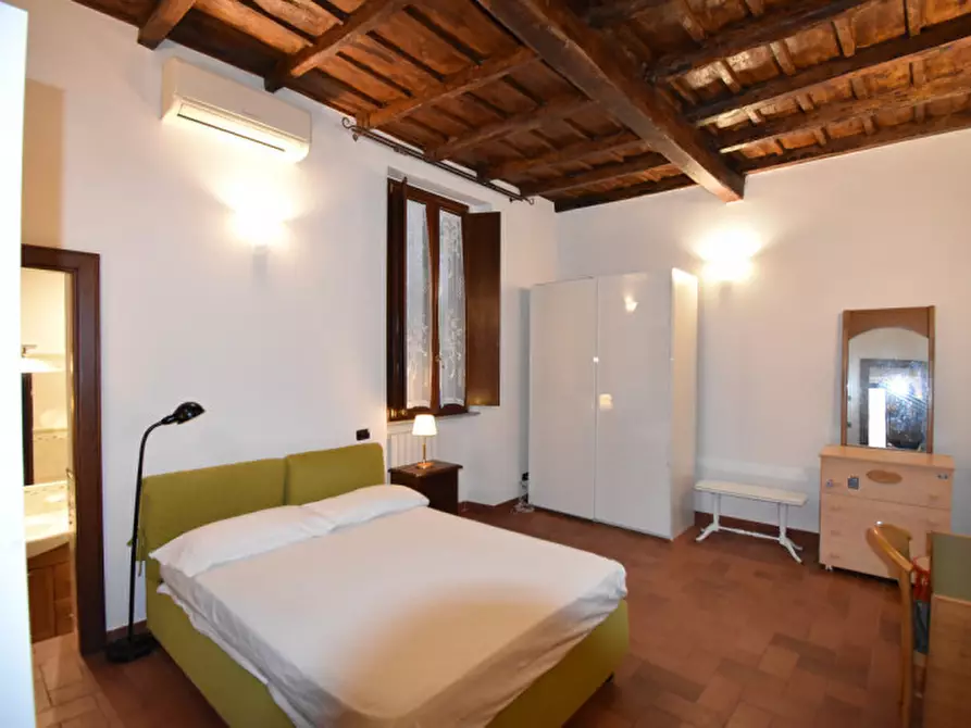 Immagine 14 di Appartamento in affitto  in VIA DEI CHIAVARI a Roma