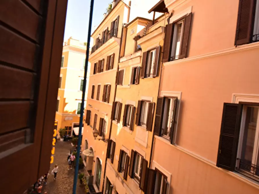 Immagine 21 di Appartamento in affitto  in VIA DEI CHIAVARI a Roma