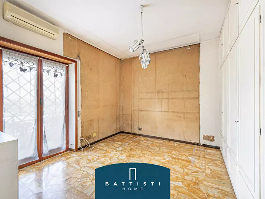 Immagine 23 di Appartamento in vendita  in Via Sergio Forti a Roma