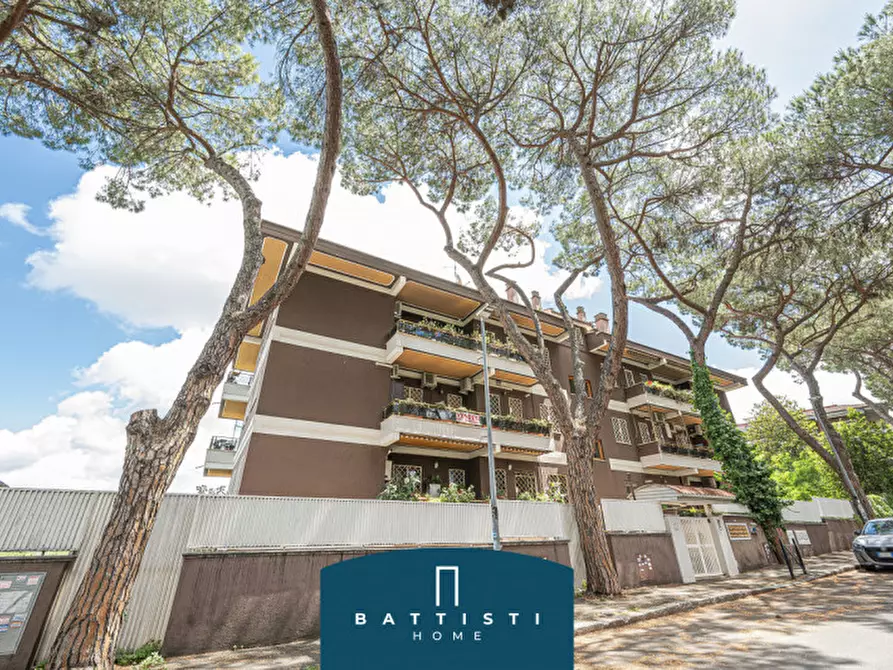 Immagine 33 di Appartamento in vendita  in Via Sergio Forti a Roma
