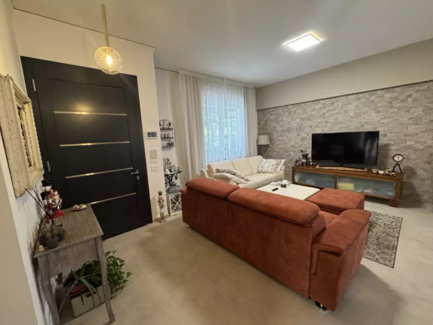 Immagine 9 di Villa in vendita  in Via Sant'Alberto 19 a Badia Polesine
