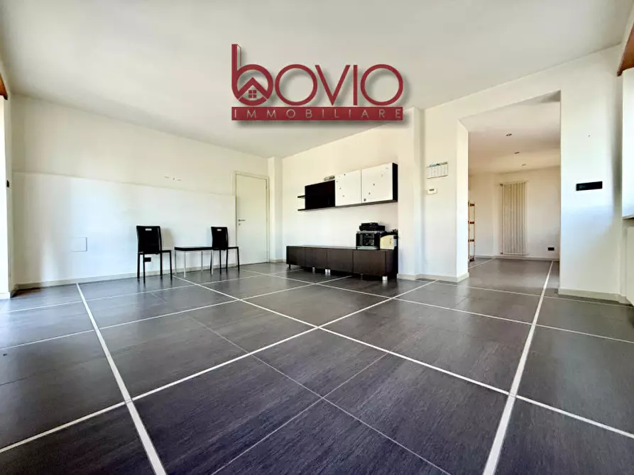 Immagine 1 di Villa in vendita  in Via Renzo Pezzani 31 a Castiglione Torinese