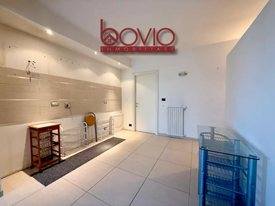 Immagine 14 di Villa in vendita  in Via Renzo Pezzani 31 a Castiglione Torinese