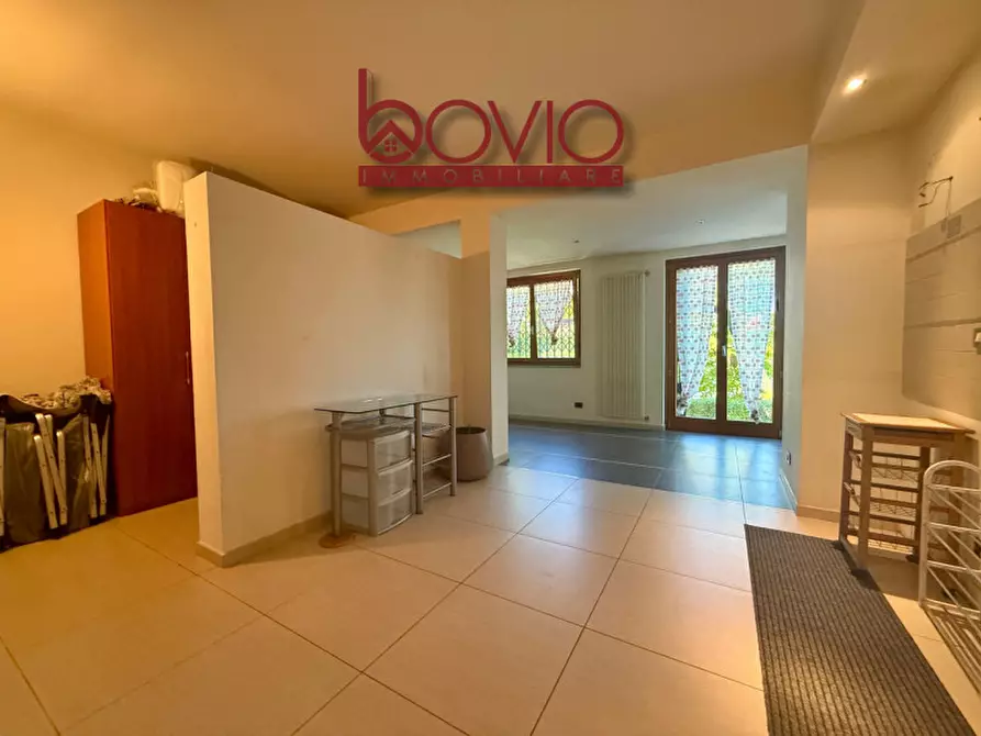 Immagine 17 di Villa in vendita  in Via Renzo Pezzani 31 a Castiglione Torinese