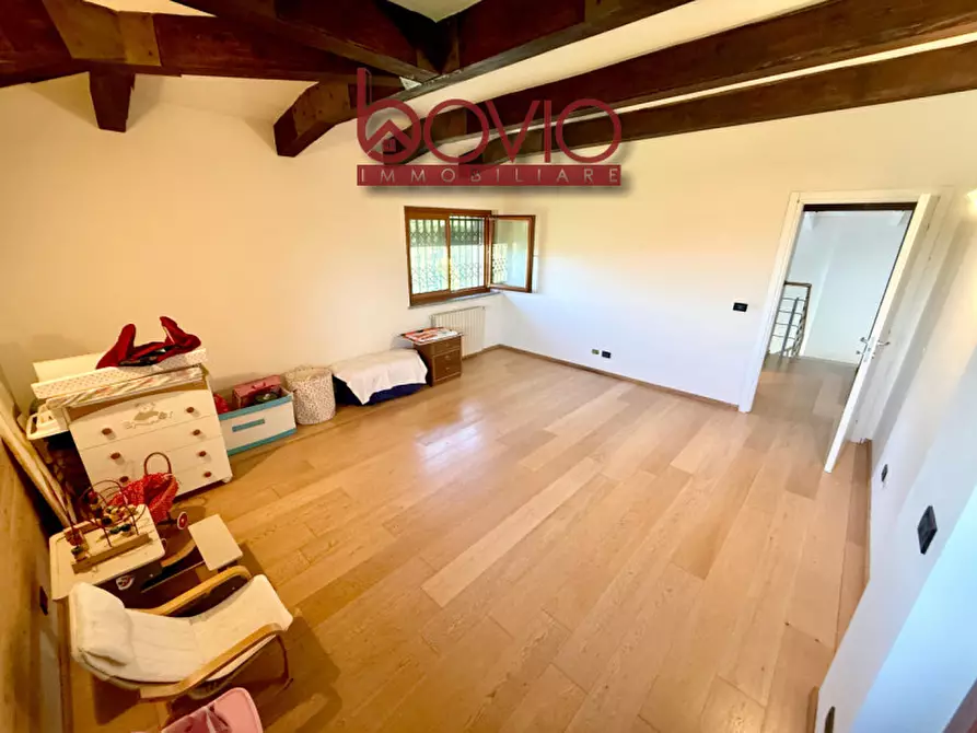 Immagine 32 di Villa in vendita  in Via Renzo Pezzani 31 a Castiglione Torinese