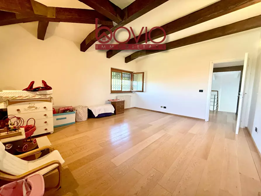 Immagine 34 di Villa in vendita  in Via Renzo Pezzani 31 a Castiglione Torinese