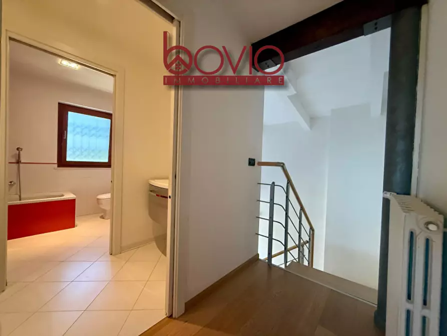 Immagine 43 di Villa in vendita  in Via Renzo Pezzani 31 a Castiglione Torinese