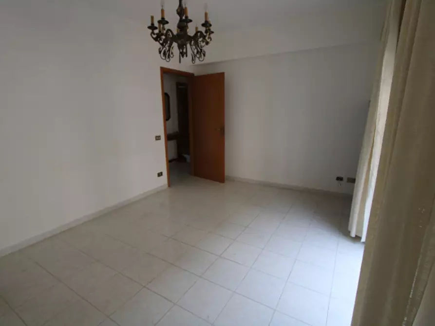 Immagine 18 di Appartamento in vendita  in Via Umberto Terracini a Messina