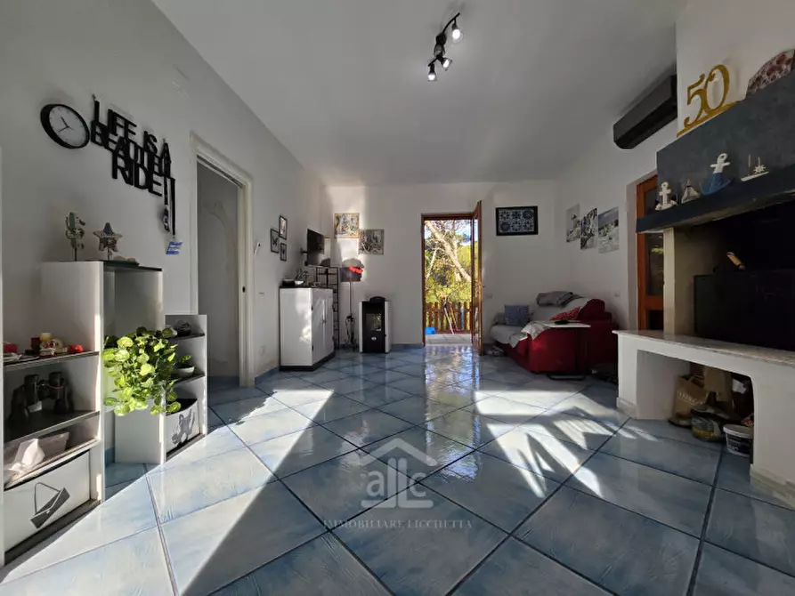 Immagine 4 di Villa in vendita  in Strada Provinciale S. Cataldo, 73029 Vernole LE a Lecce