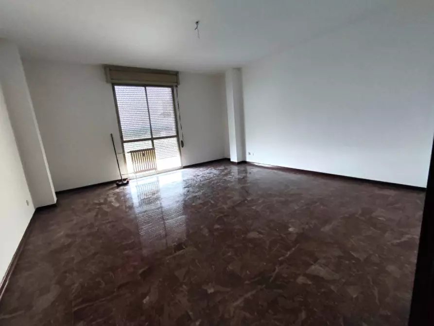 Immagine 4 di Appartamento in vendita  a Padova