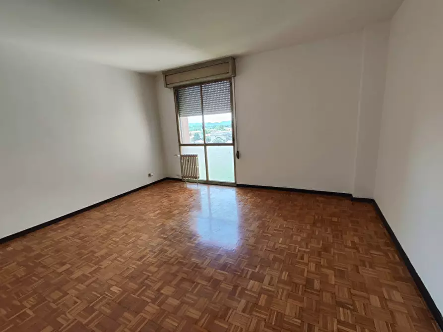 Immagine 9 di Appartamento in vendita  a Padova