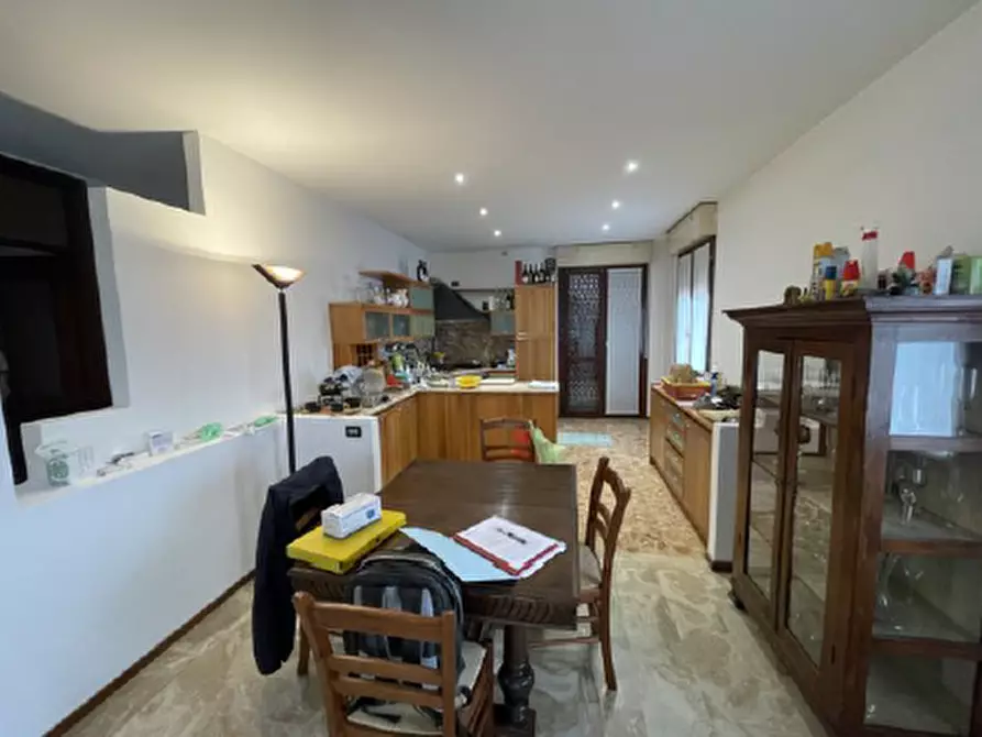 Immagine 6 di Casa indipendente in vendita  in Via Lorenzo da Ponte, 1 a Paese