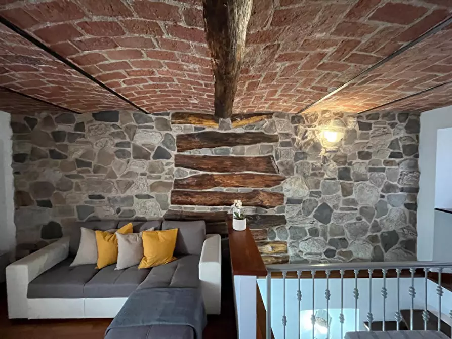 Immagine 10 di Casa indipendente in vendita  in Via Renzo Scognamiglio, 57 a Rivarolo Canavese