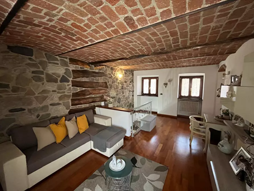 Immagine 12 di Casa indipendente in vendita  in Via Renzo Scognamiglio, 57 a Rivarolo Canavese